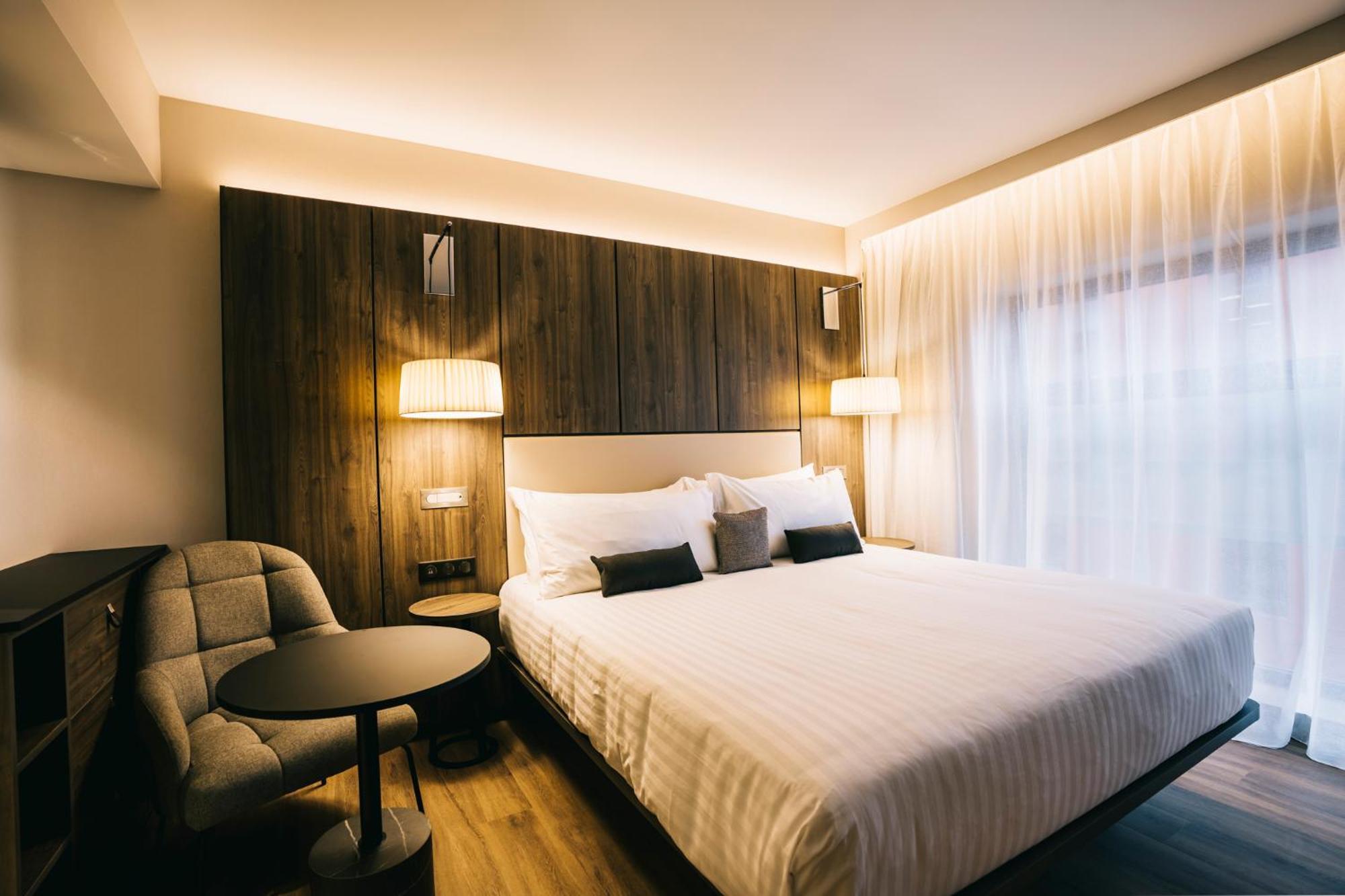 Ac Hotel By Marriott Strasbourg Bagian luar foto